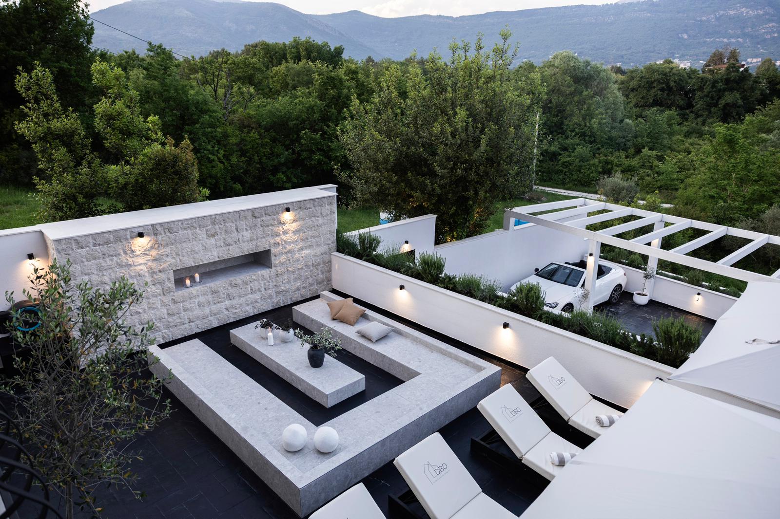 Image of Villa - 8 Bedrooms - 4 Bathrooms for Sale in Tivat-Montenegro, Image 14